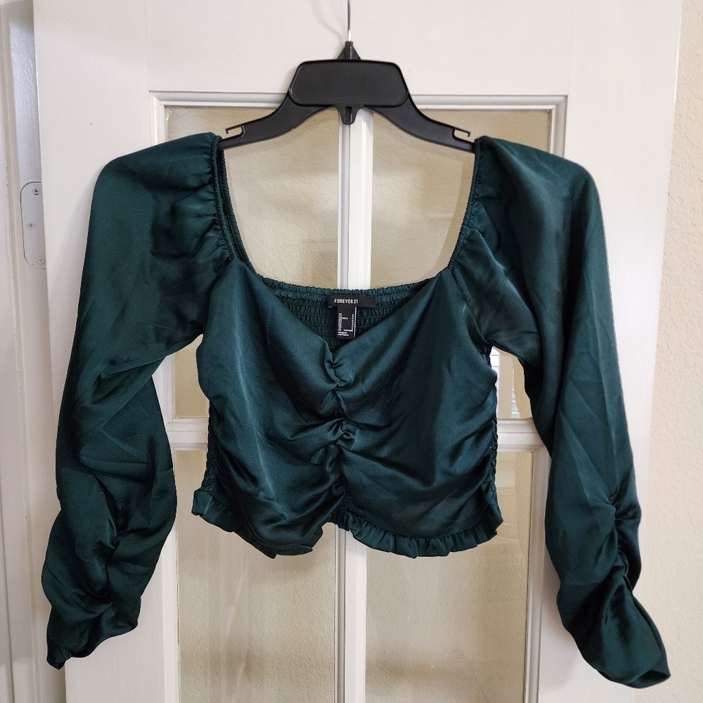 Forever 21 Green Satin Ruched Crop Top Long Sleeve Smocked Small